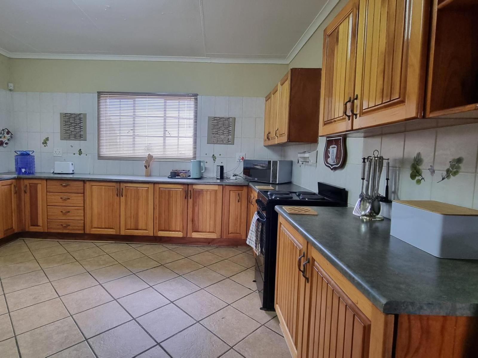 Sunrise Serenity Guest House Lydenburg Room photo